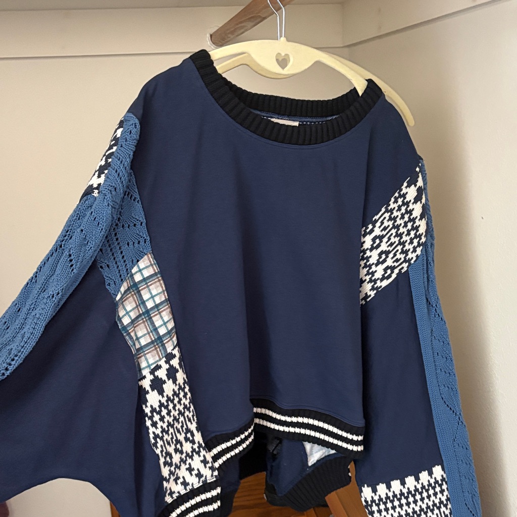 Pilcro Navy And Black Patterned Sweater
